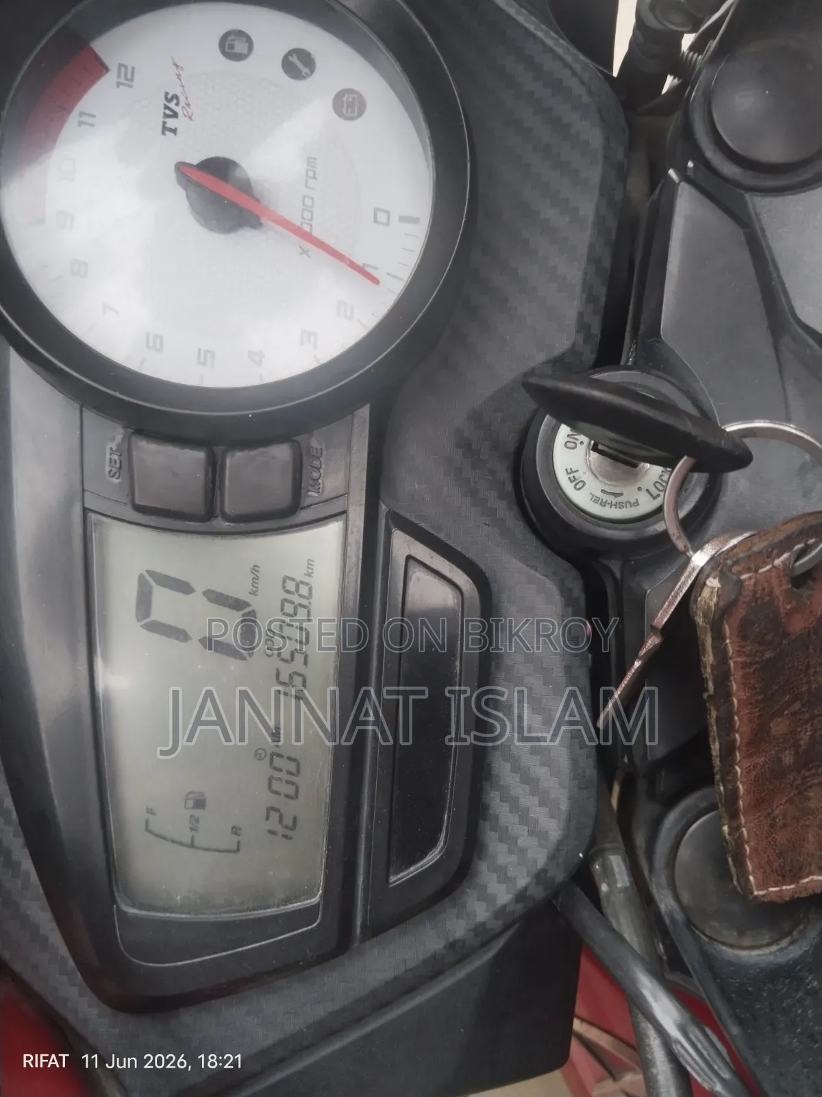 TVS Apache RTR 160 2V 2019 Red
