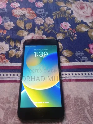 Apple iPhone 8 Plus 64 GB Black