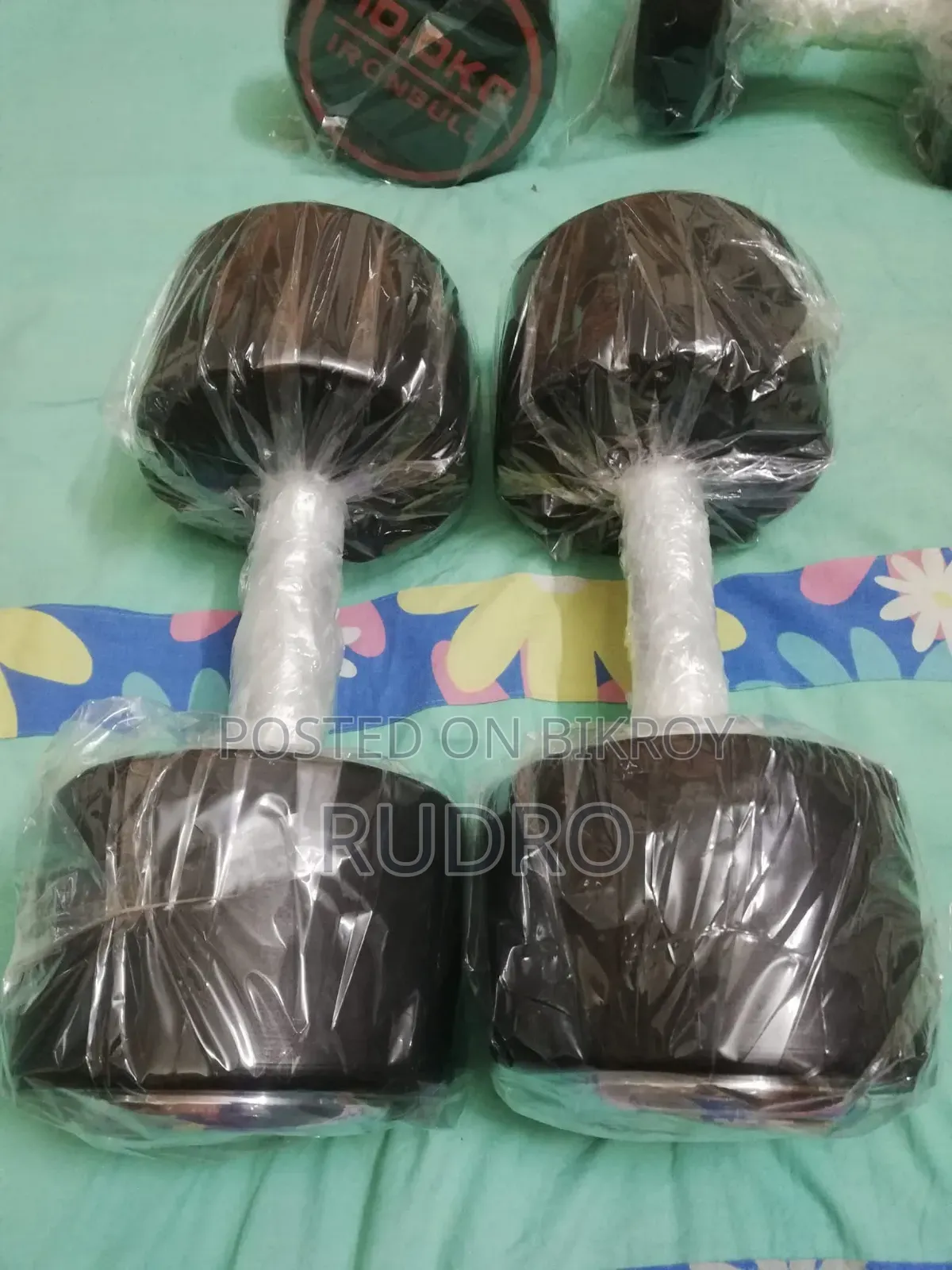 Dumbbell 17.5 * 2 = 35 Kg