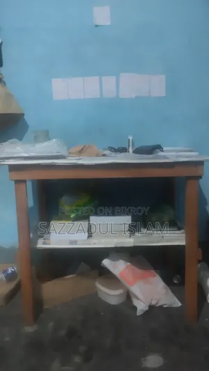 চেয়ার টেবিল ও খাট বিক্রি হবে ২ সেট