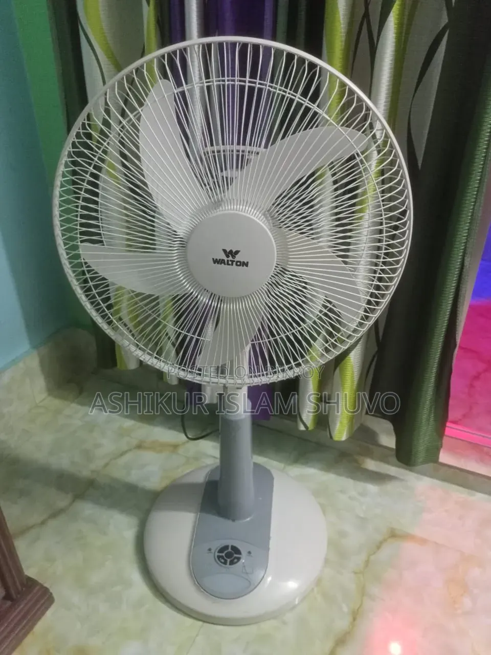 Walton 16'' Rechargeable Fan
