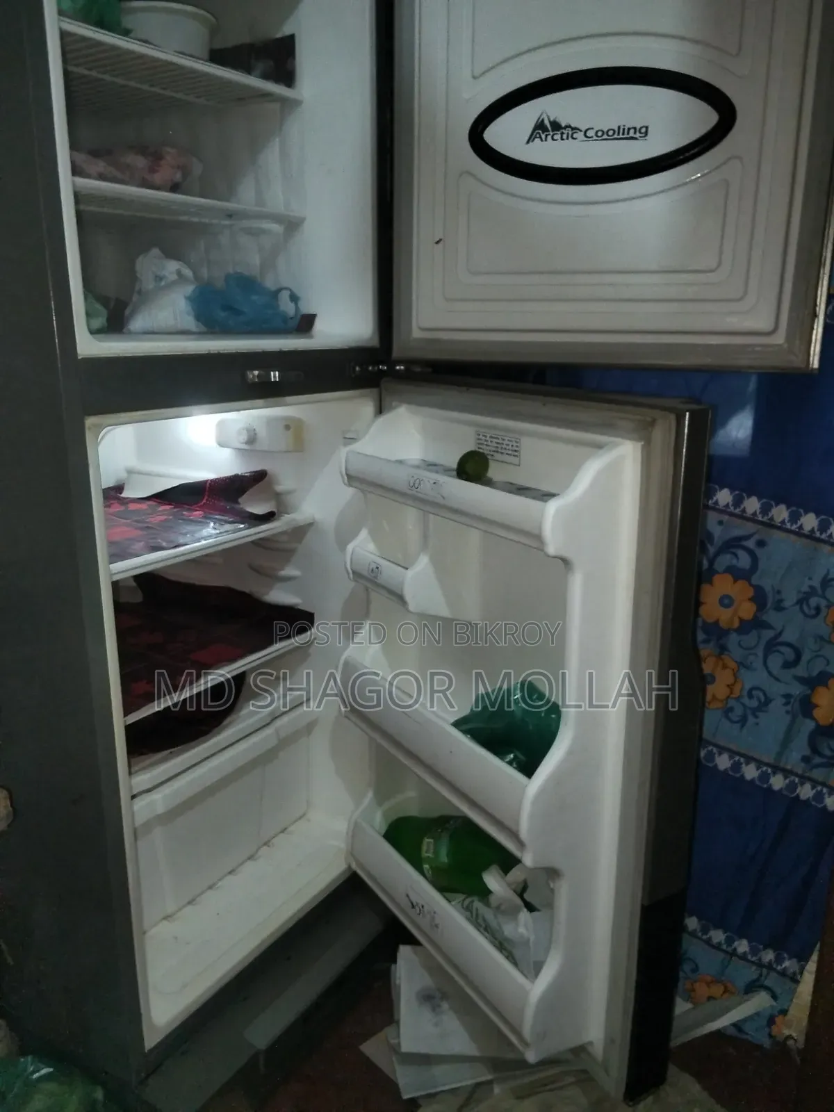একটি ওয়ালটন ফ্রিজ বিক্রি করা হবে