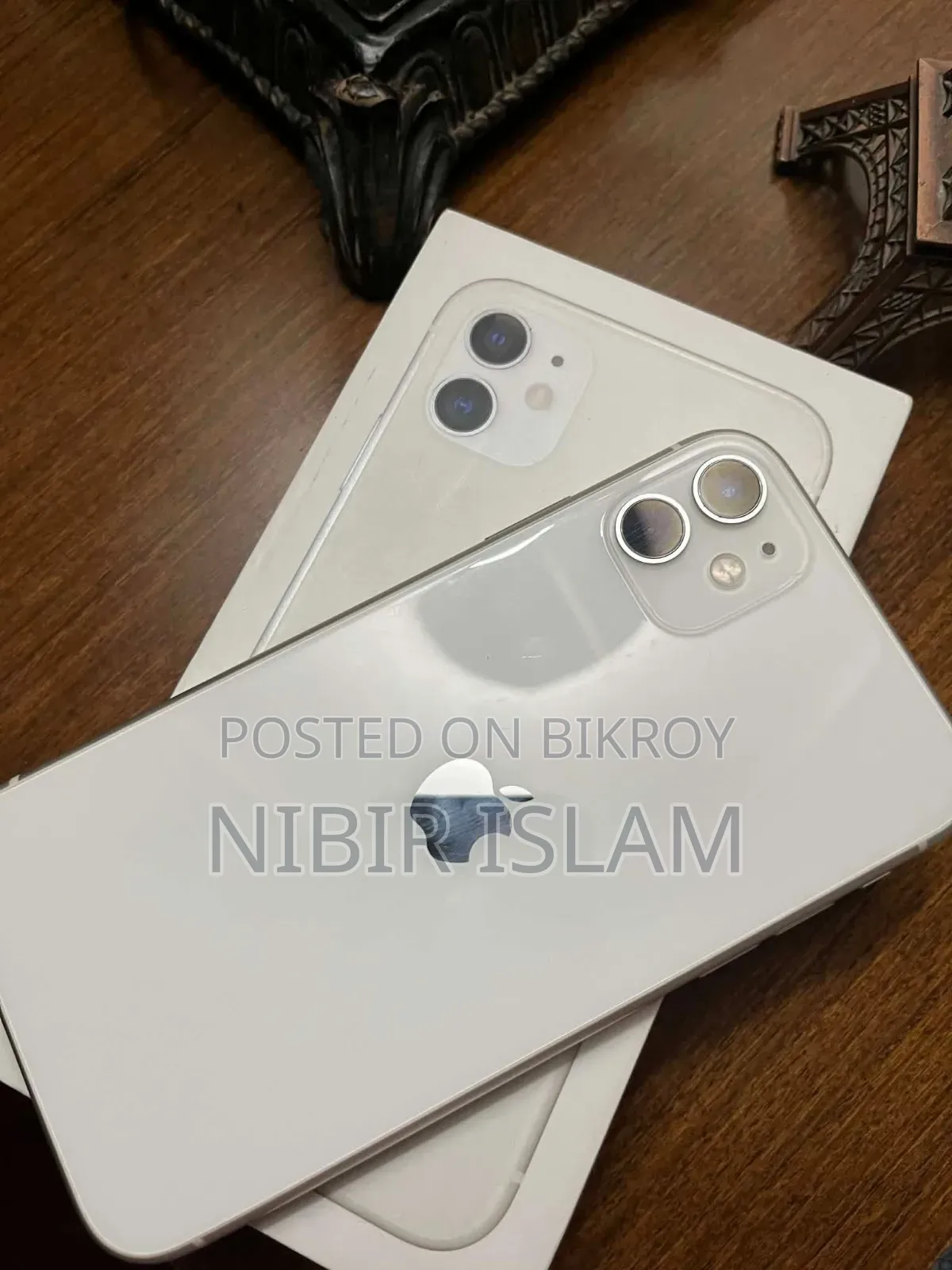 Apple iPhone 11 64 GB White