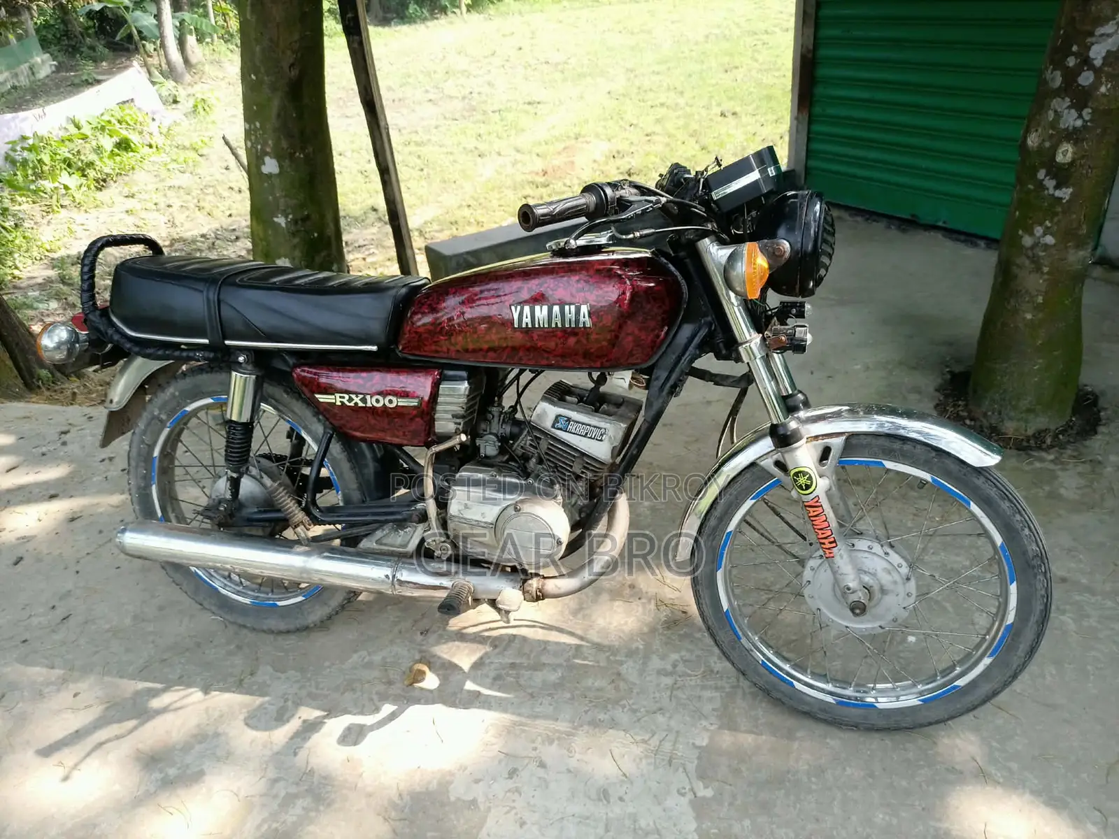 Yamaha 1996 Red