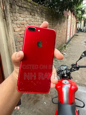Apple iPhone 7 Plus 128 GB Red