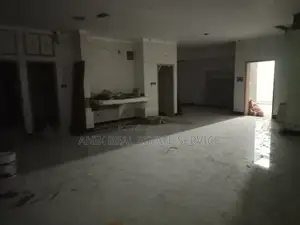 20-bedroom House in Anik Real Estate, Gulshan for Rent