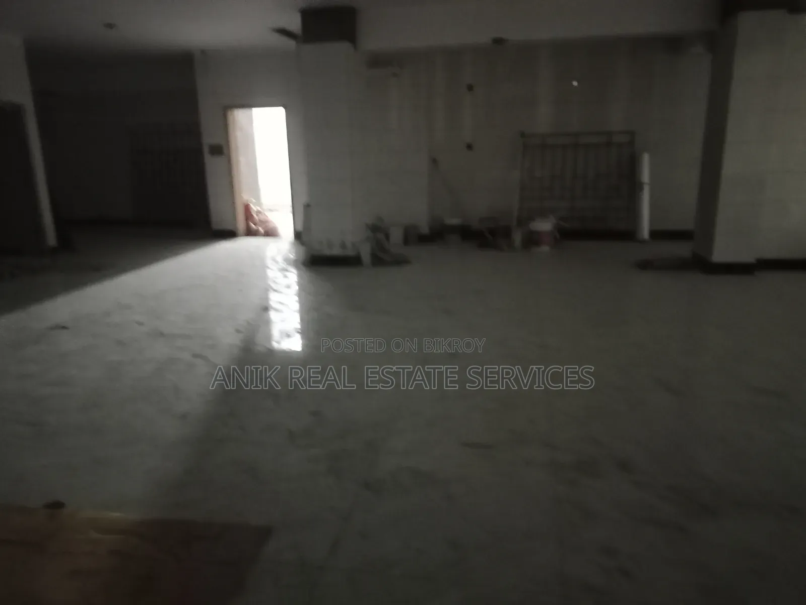 20-bedroom House in Anik Real Estate, Gulshan for Rent