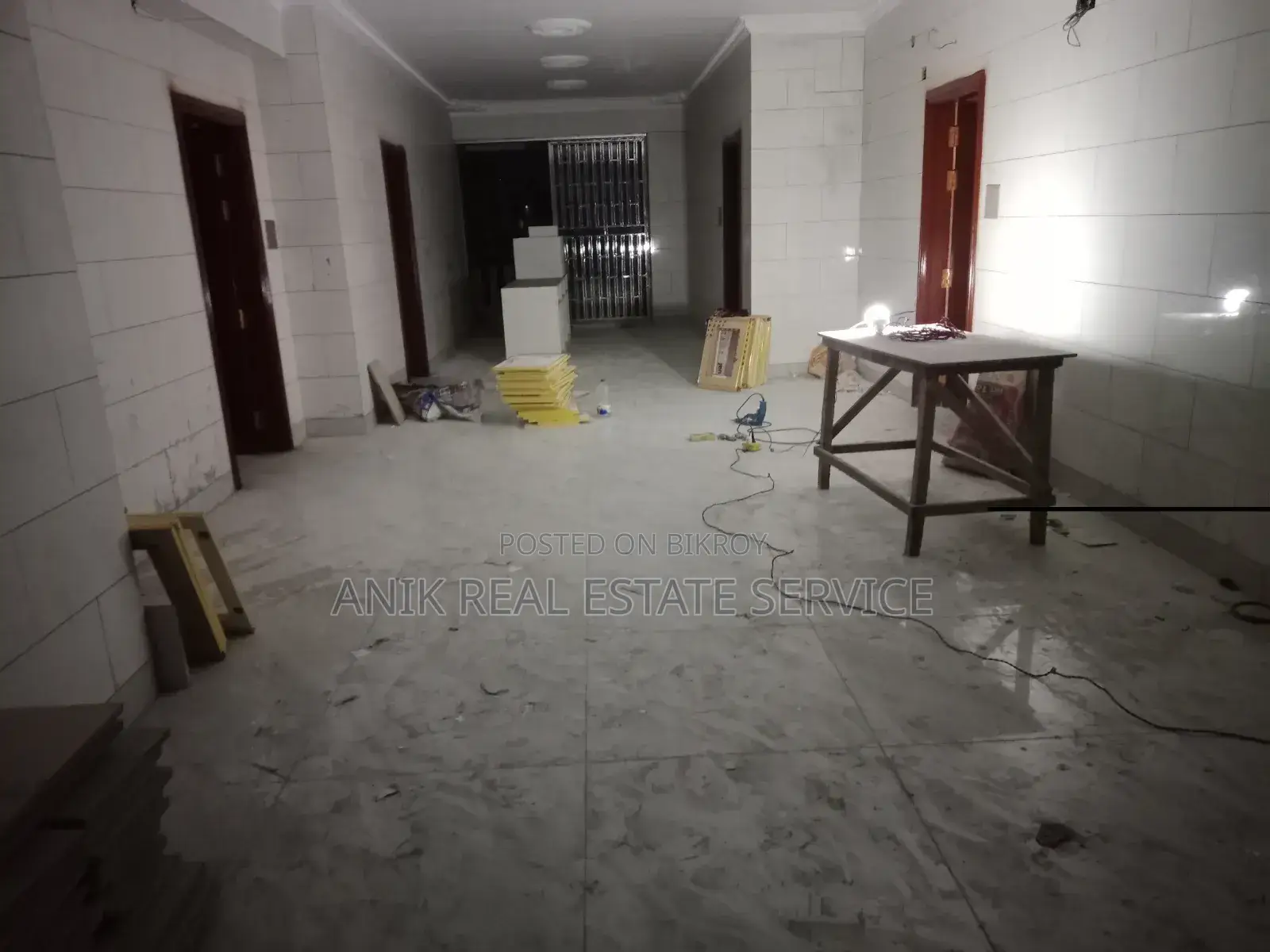 20-bedroom House in Anik Real Estate, Gulshan for Rent