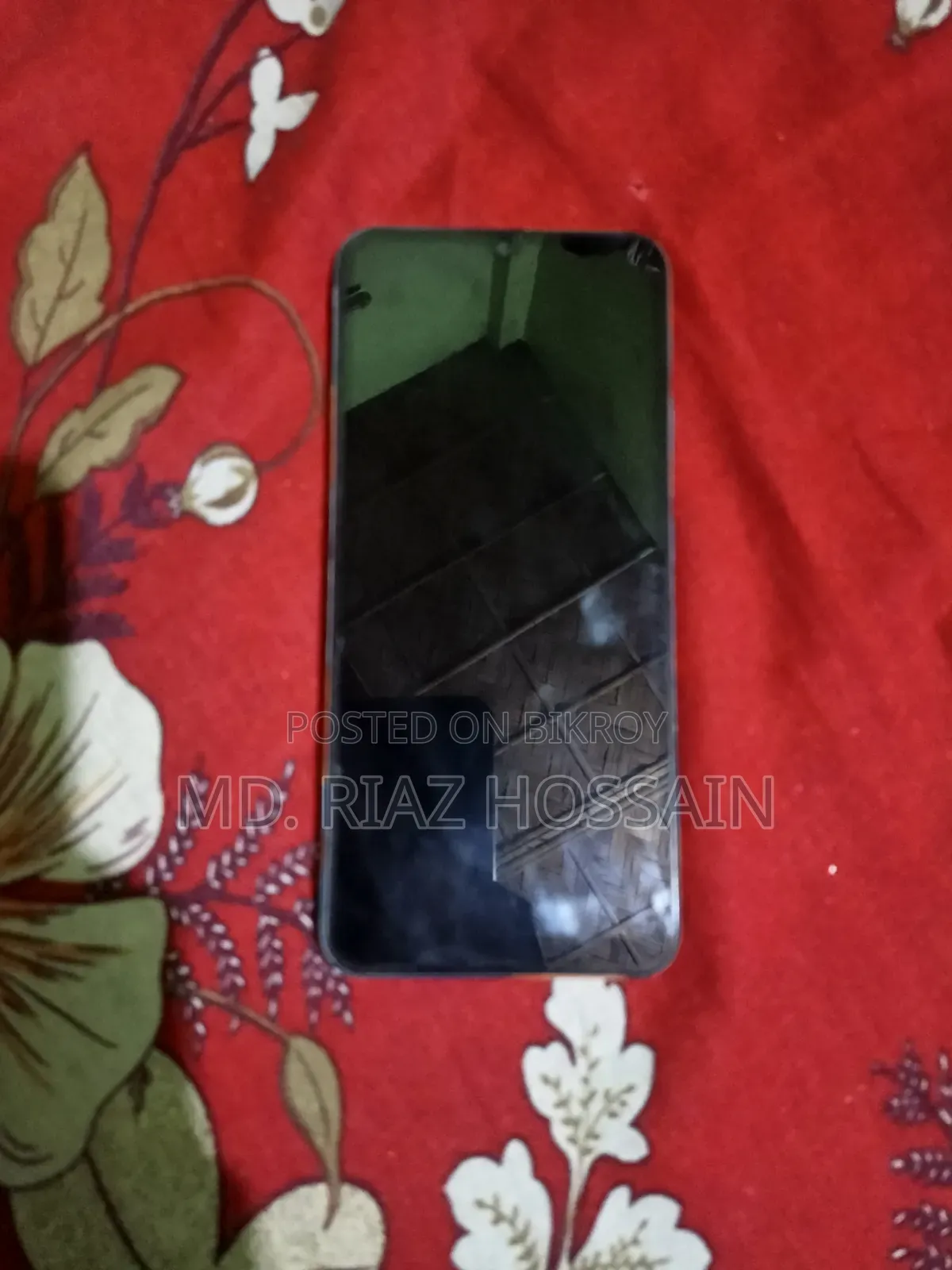 Realme 32 GB Black