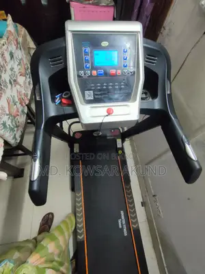 Treadmills (140 Kg)