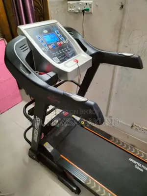 Treadmills (140 Kg)