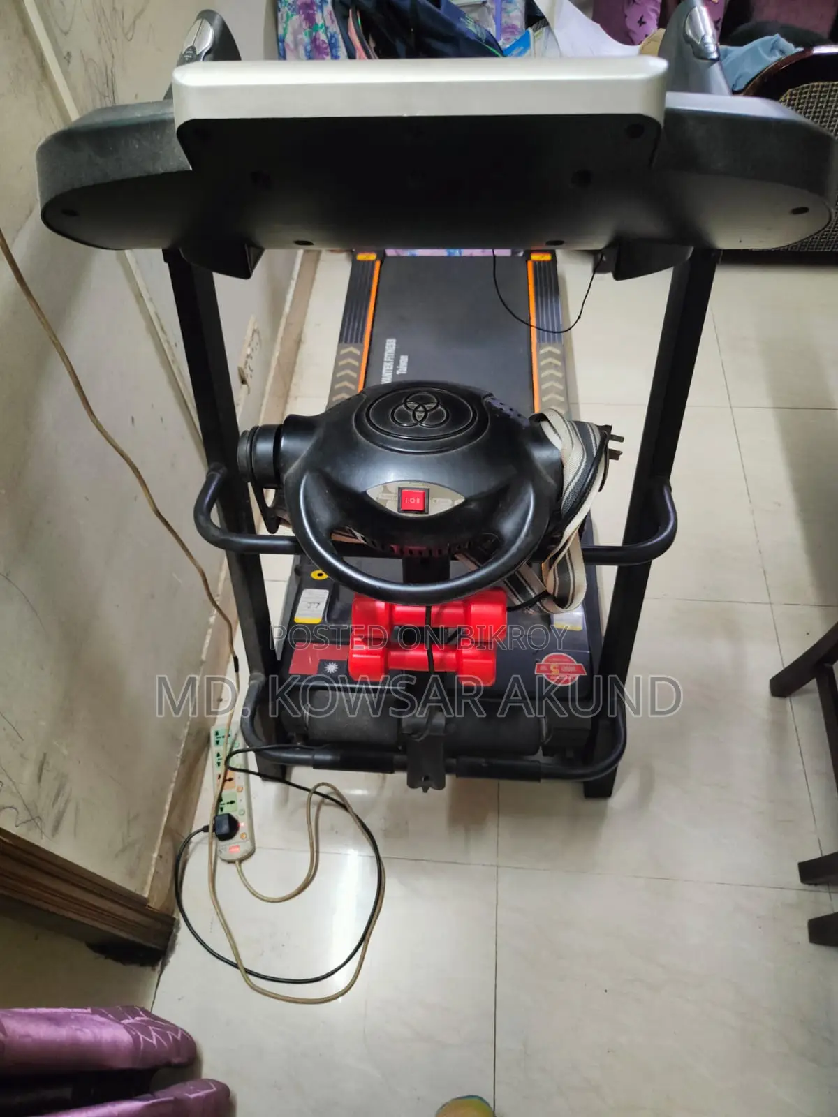 Treadmills (140 Kg)