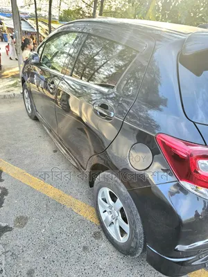 Toyota Vitz 2011 Black