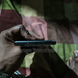 টেকনো ক্যামন ৩০এস ২৫৬ জিবি কালো