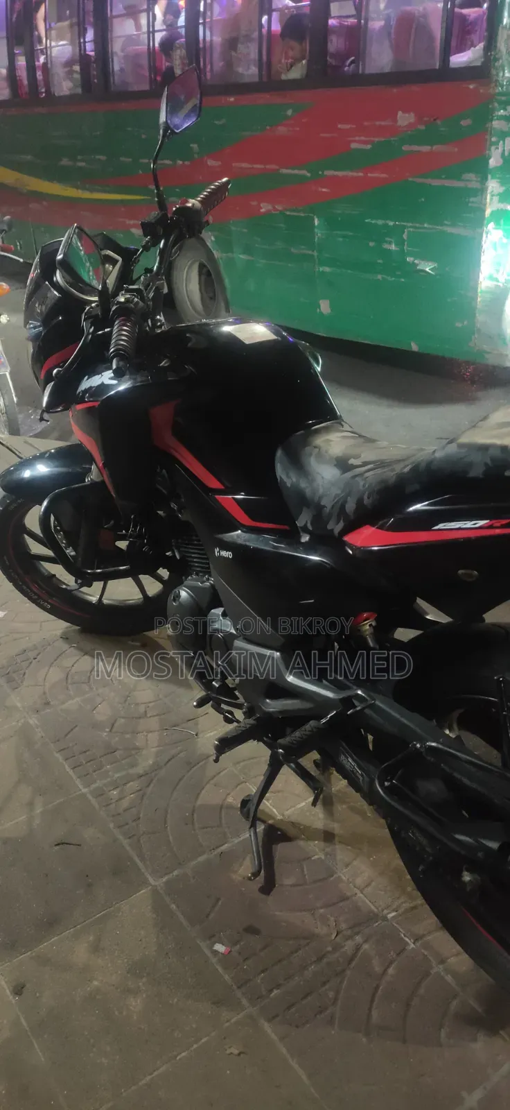 Hero Hunk 2022 Black