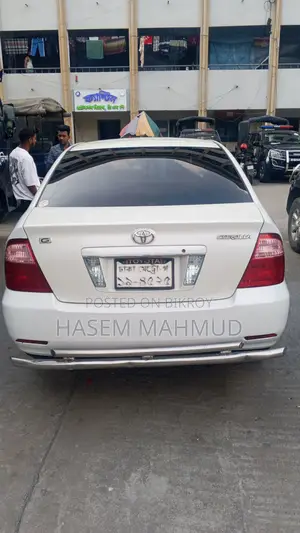 Toyota Corolla 2003 White