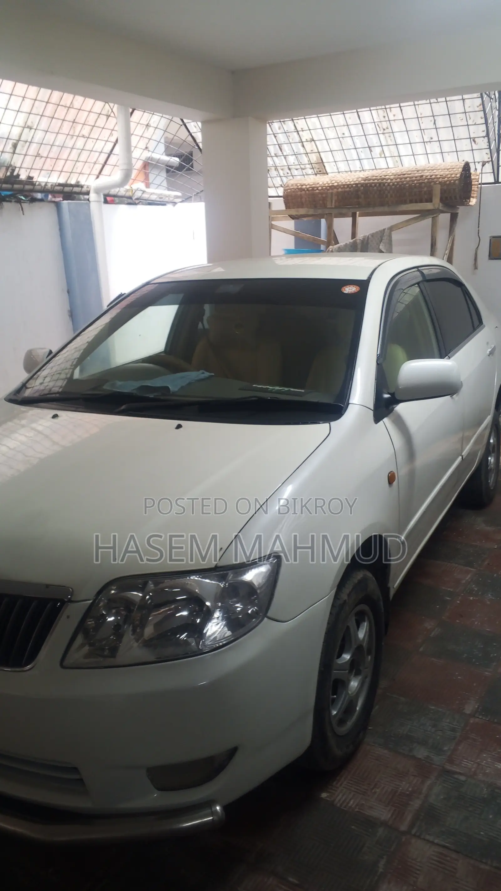 Toyota Corolla 2003 White