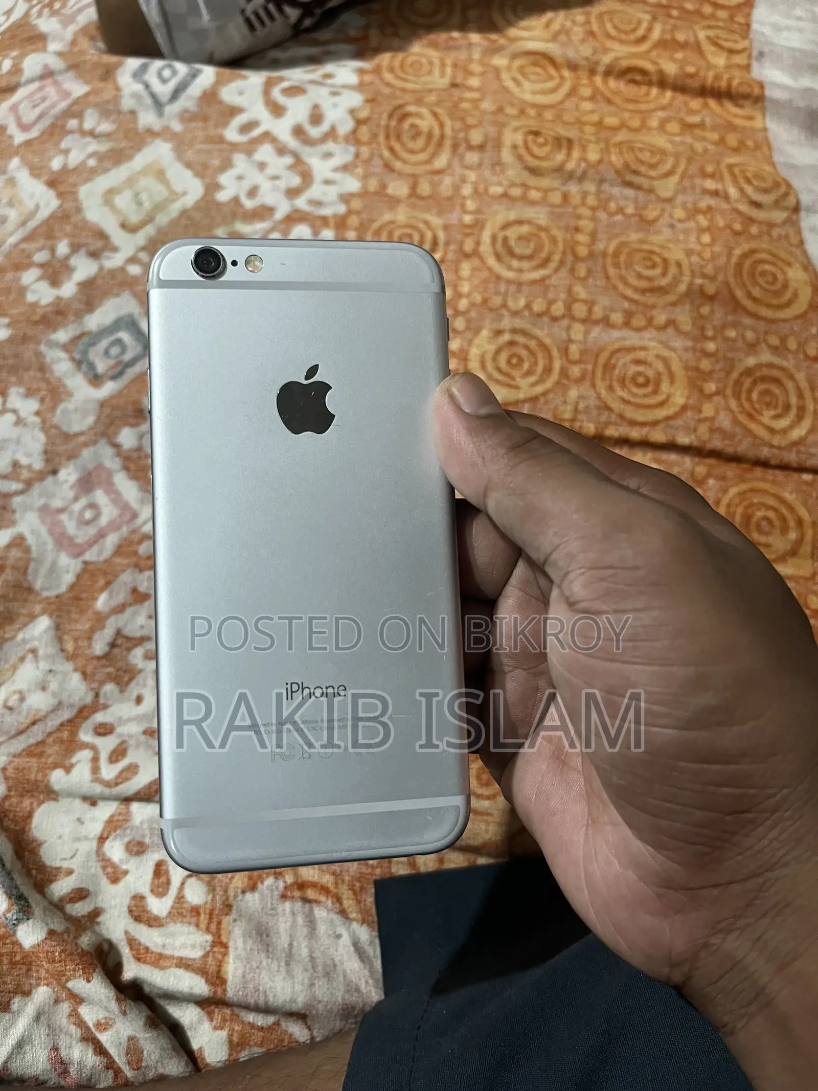 অ্যাপল আইফোন ৬ ৬৪ জিবি সাদা