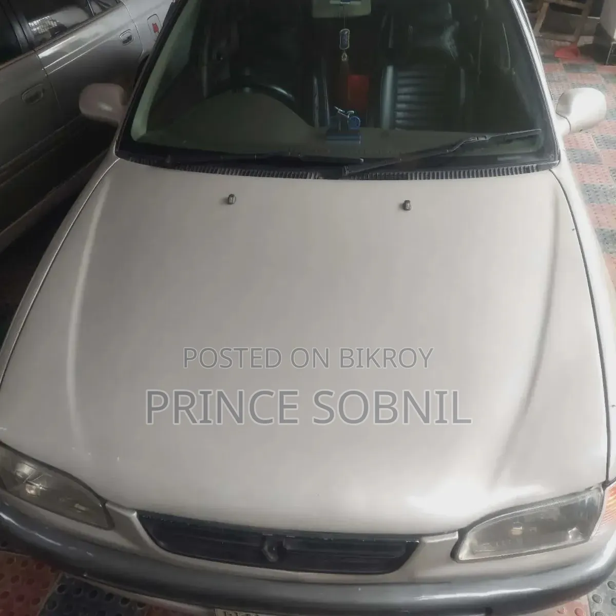 Toyota Corolla 1995 Silver