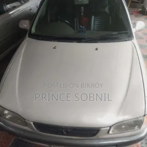 Toyota Corolla 1995 Silver
