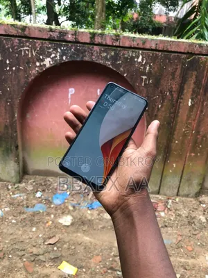 Mobile Phone 128 GB
