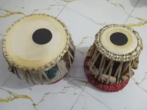 একটি ভালো মানের তবলা বিক্রয় করা হবে।