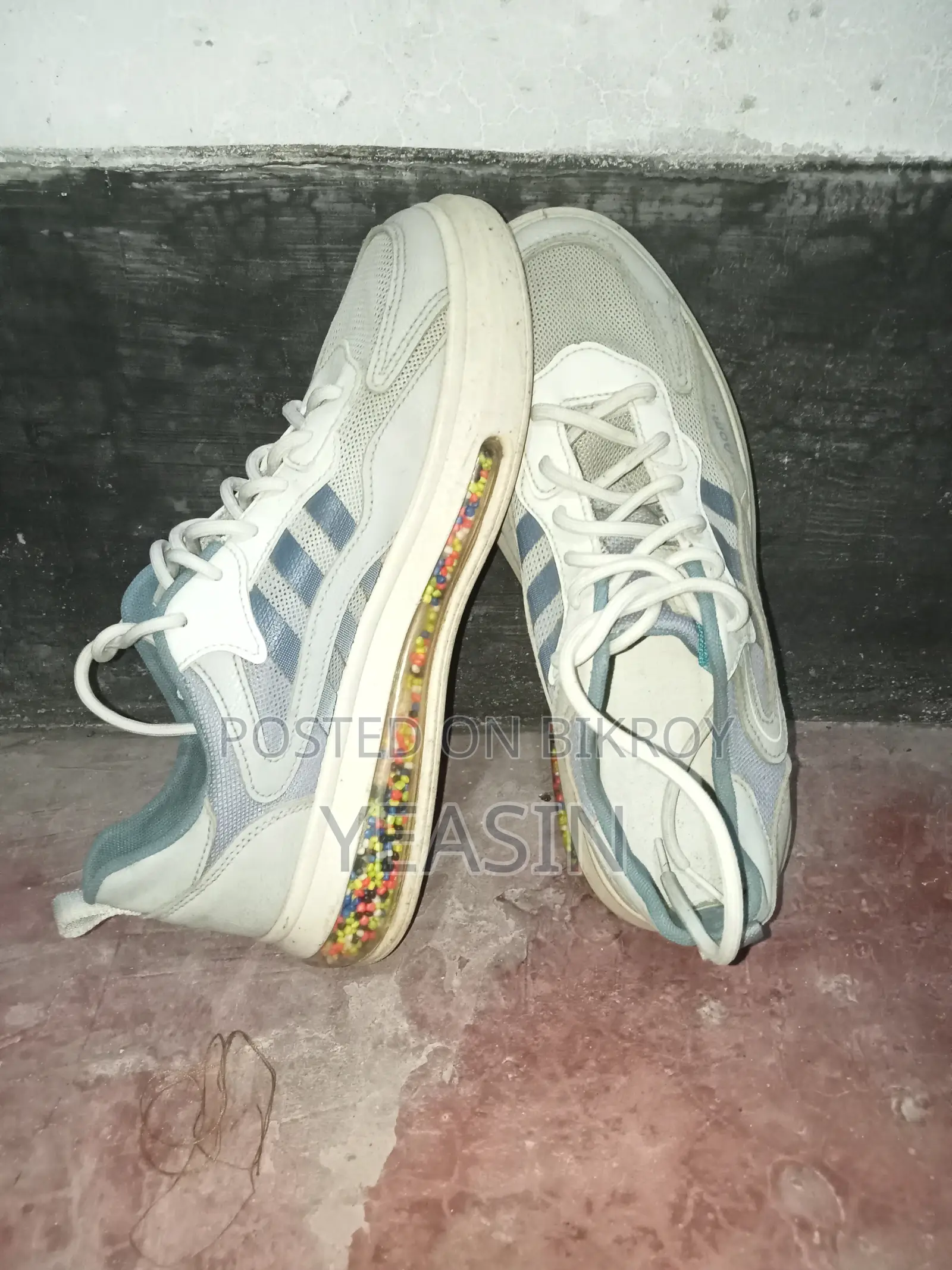Shoes sell