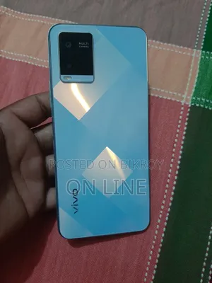 Vivo Y21 64 GB Silver