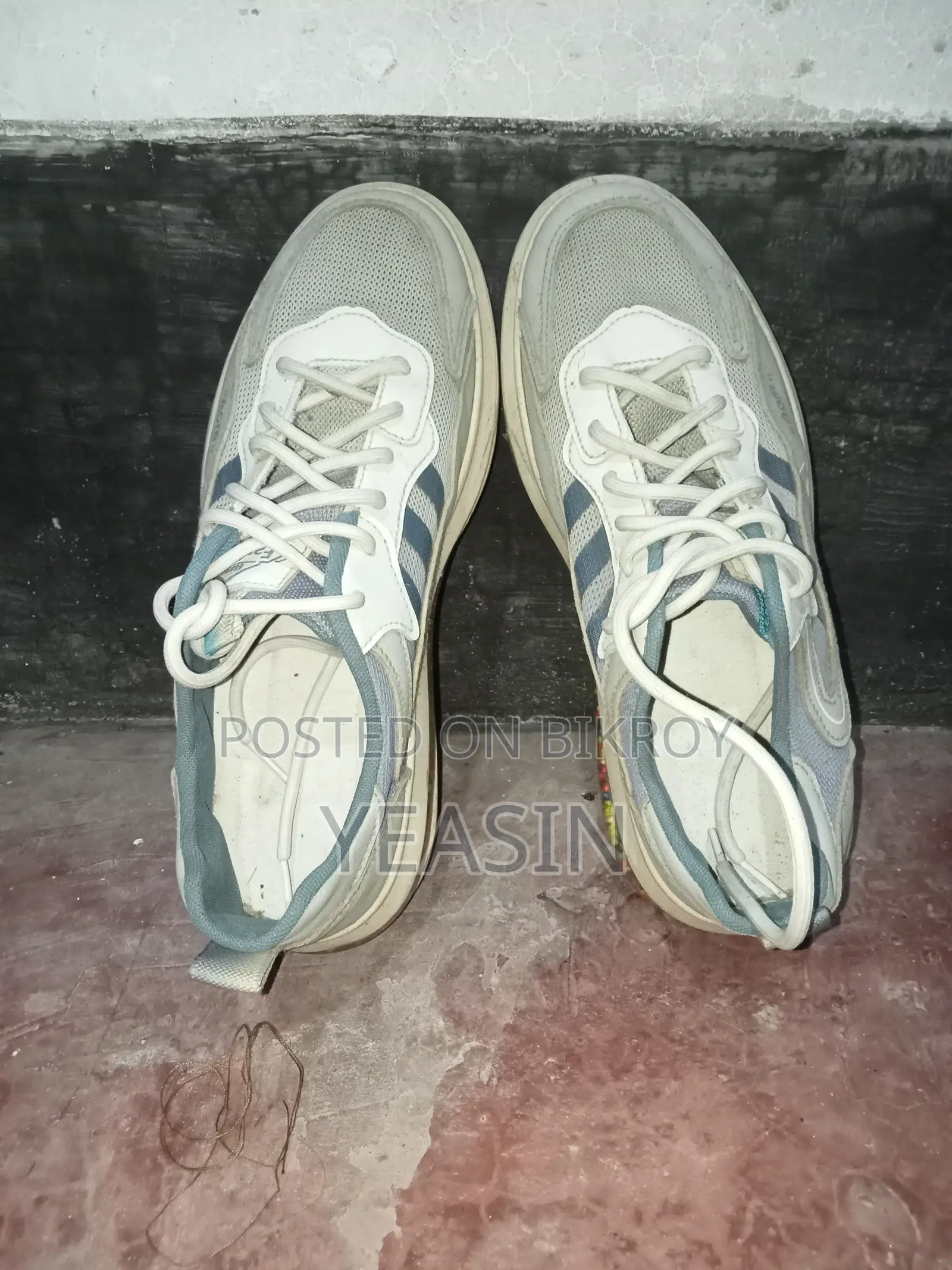 Shoes sell