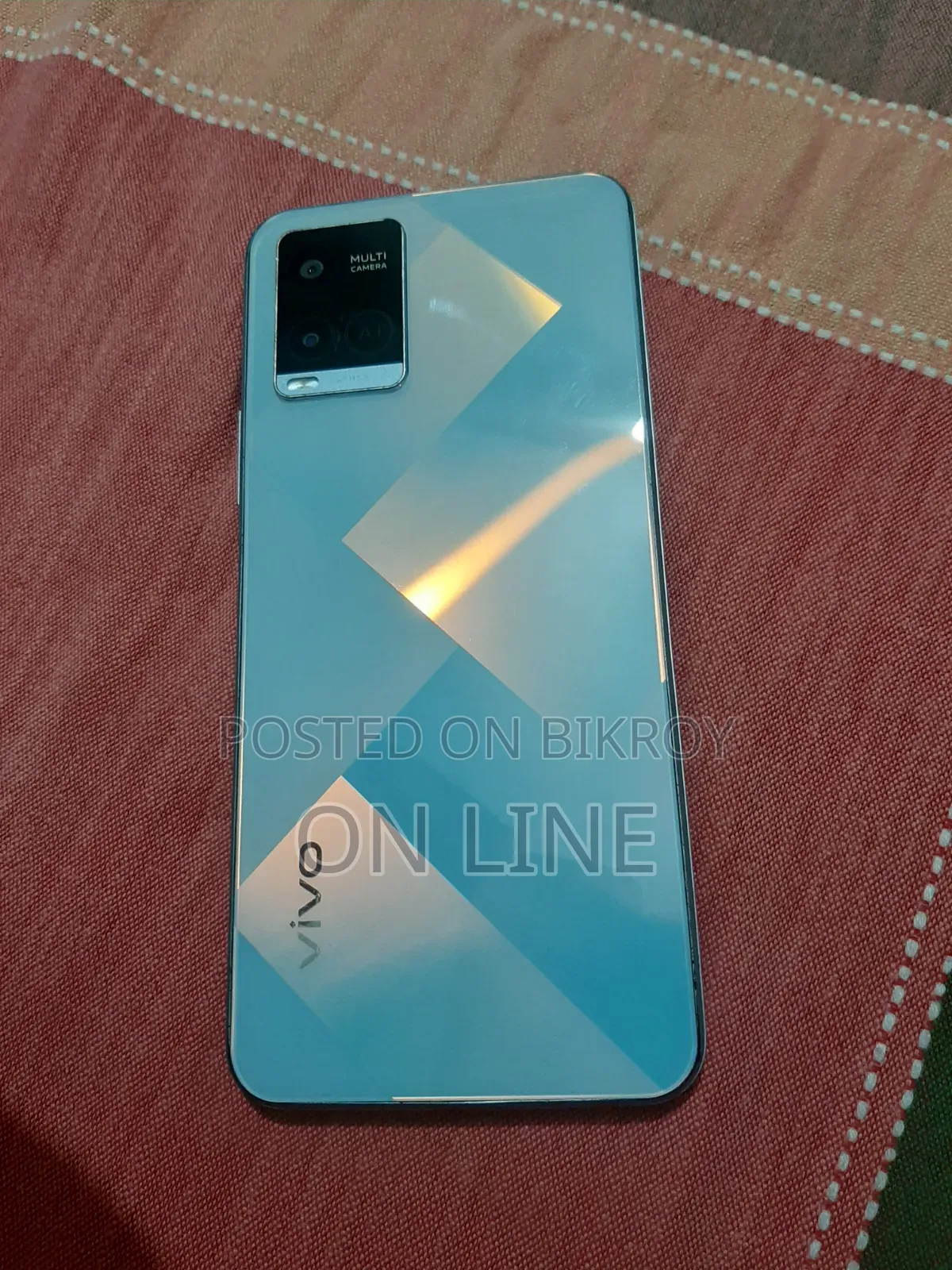 Vivo Y21 64 GB Silver