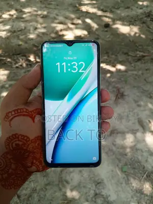 Vivo Y28 8 GB Blue