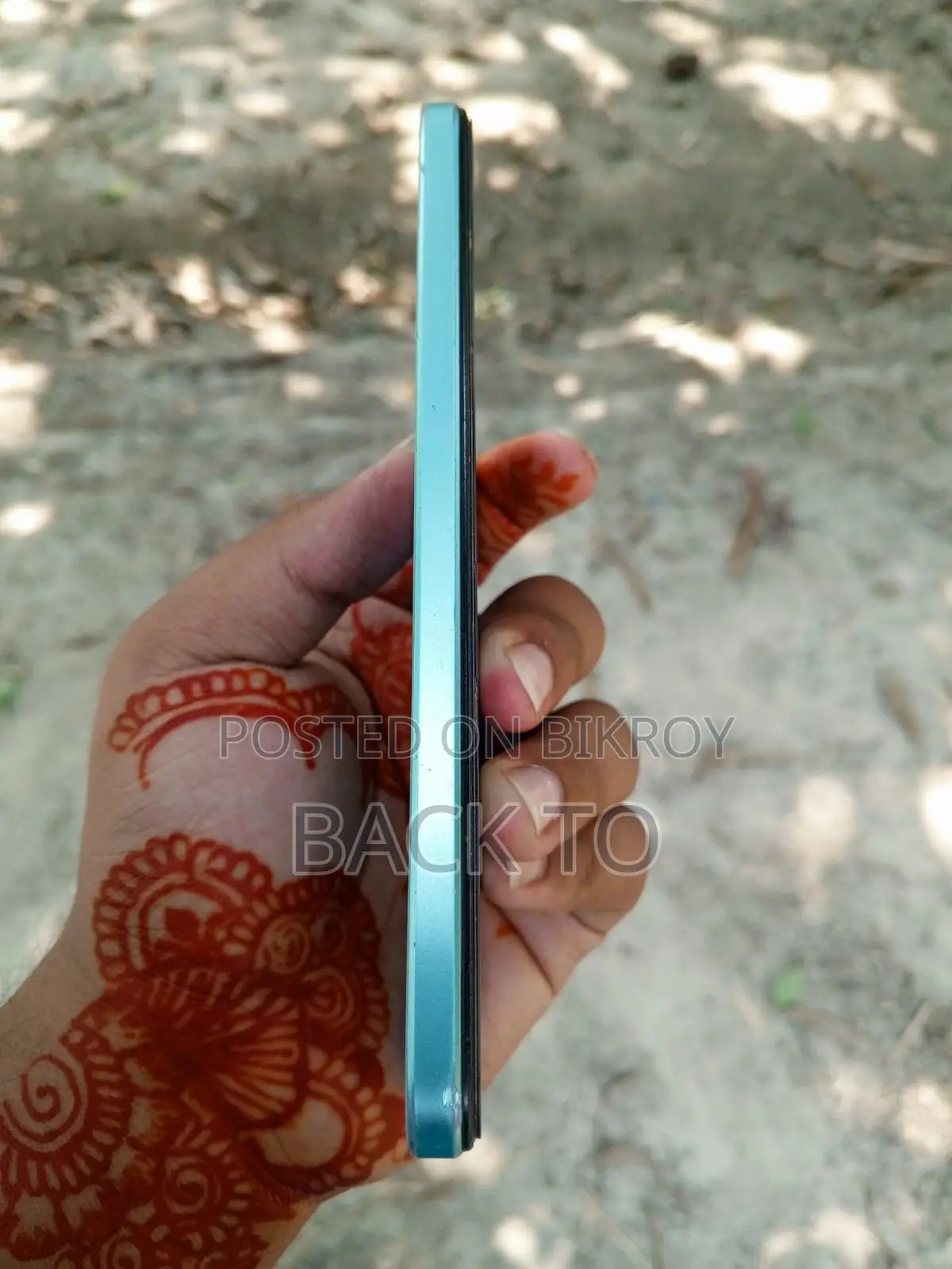 Vivo Y28 8 GB Blue