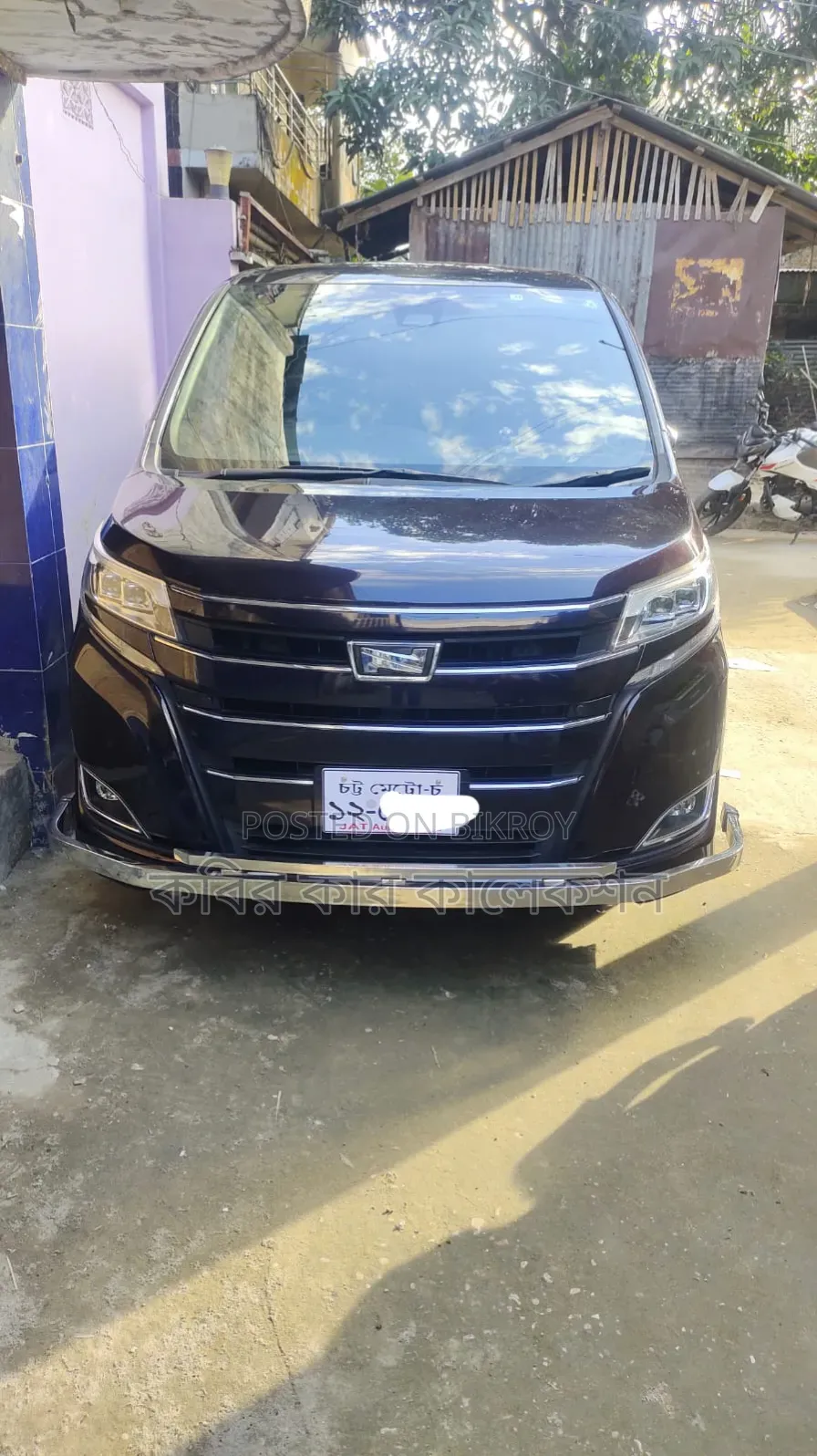 Toyota Noah 2019 Purple