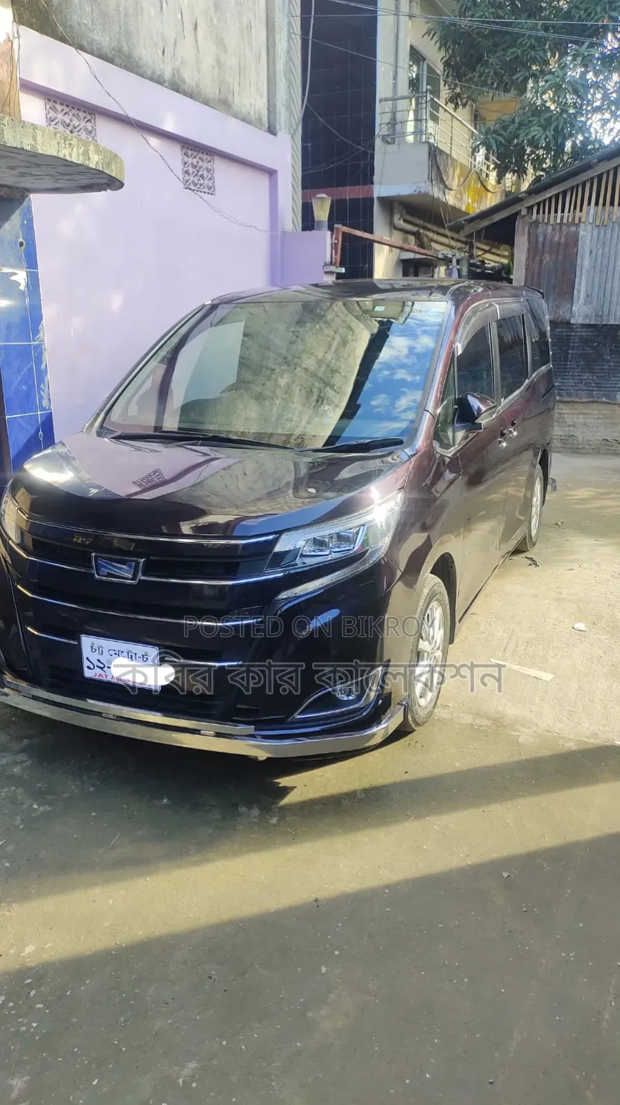Toyota Noah 2019 Purple