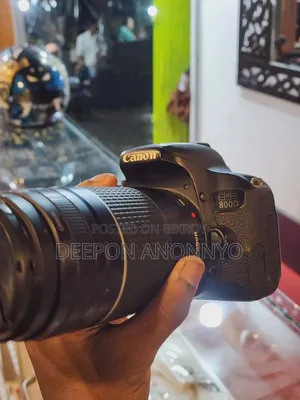Canon 800d