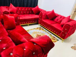 2+2+3=7 Seats Sofa