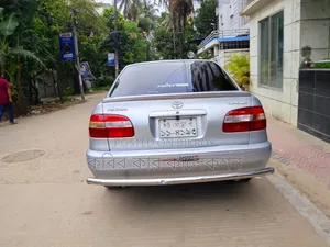 Toyota Corolla ১৯৯৭ সিলভার