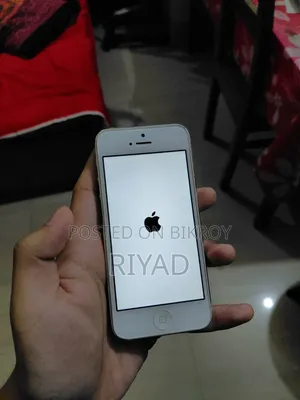 Apple iPhone 5 16 GB White