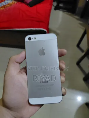 Apple iPhone 5 16 GB White