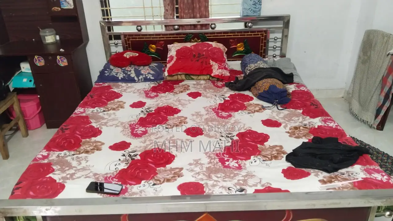 Bed Urgent sale