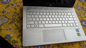 Laptop HP Pavilion 14 4GB Intel Core I5 HDD+SSD 1T
