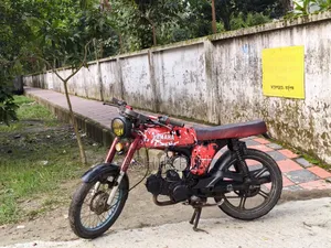 Suzuki 2026 Red