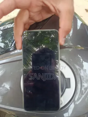 Vivo Y17 128 GB Orange