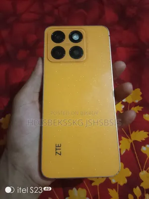 ZTE A55 128 GB Orange