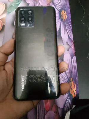 রিয়েলমি ৮ ৫জি ১২৮ জিবি ব্ল্যাক