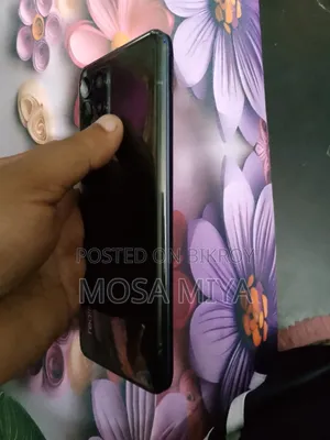 রিয়েলমি ৮ ৫জি ১২৮ জিবি ব্ল্যাক