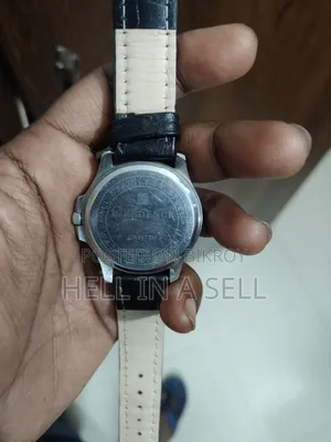 ক্রেডেন্স ওয়াচ