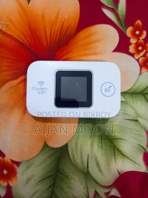 Pocket Router 5g. White Variant Full Speed Support. Used Only 1 Month.