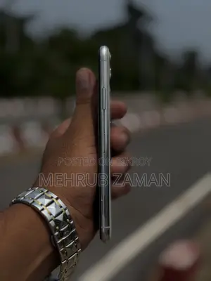 অ্যাপল আইফোন ১১ প্রো ম্যাক্স ৬৪ জিবি হোয়াইট