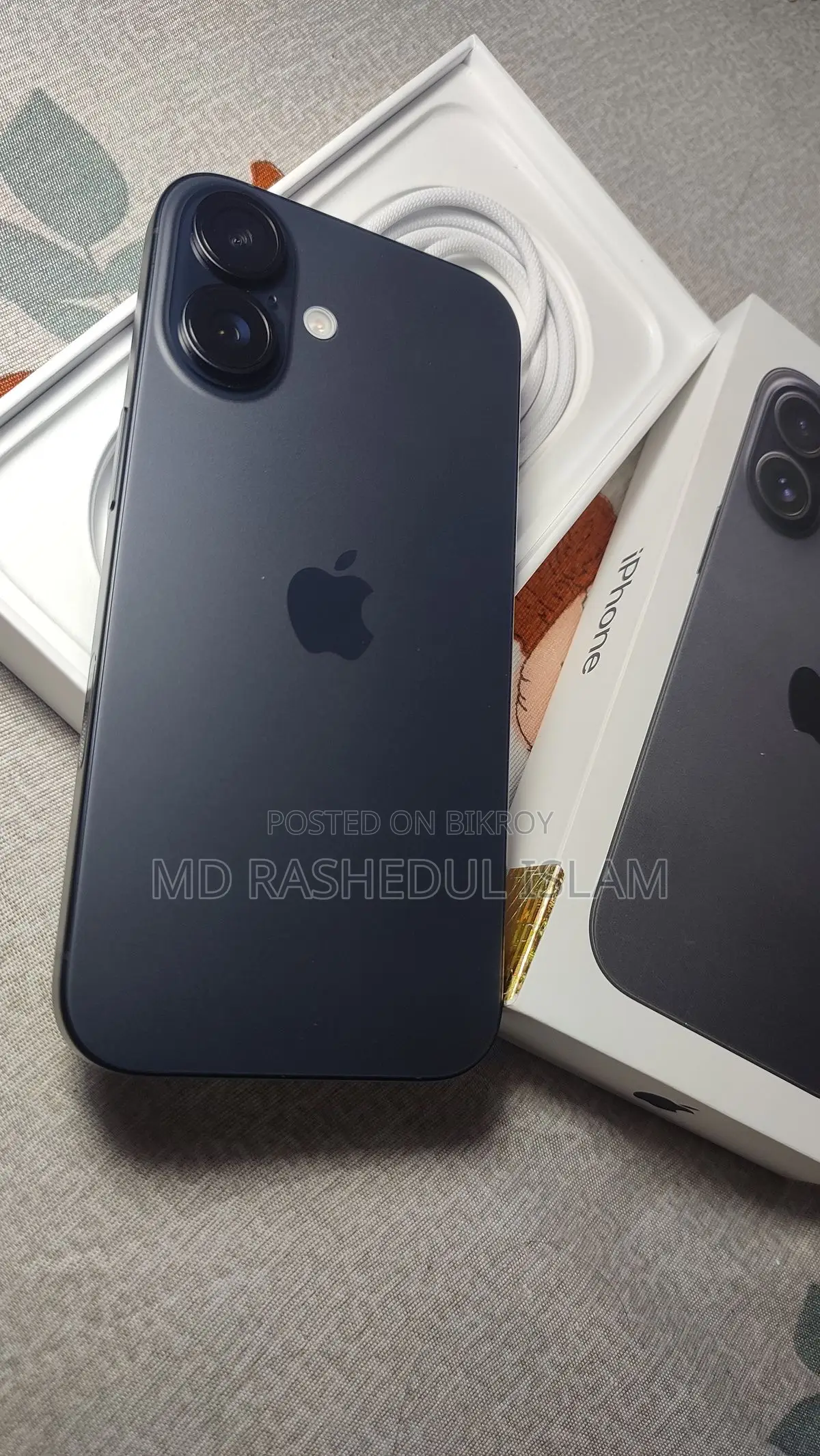 New Apple iPhone 17 256 GB Gray